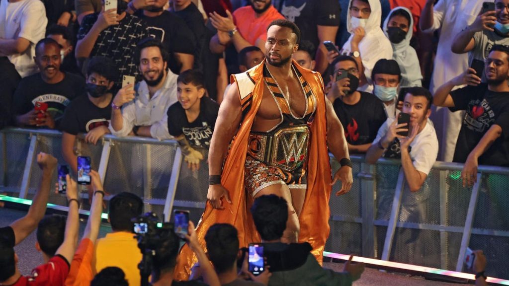 Wrestler Big E breaks neck during Smackdown, avoids serious injury