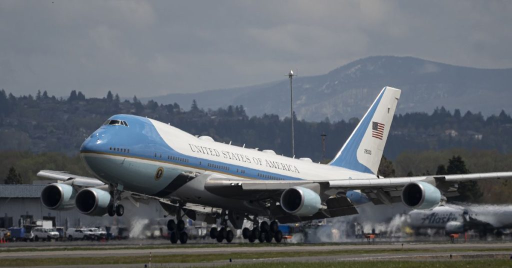 Boeing CEO calls Trump's Air Force One deal a risk 'maybe shouldn't have been taken'
