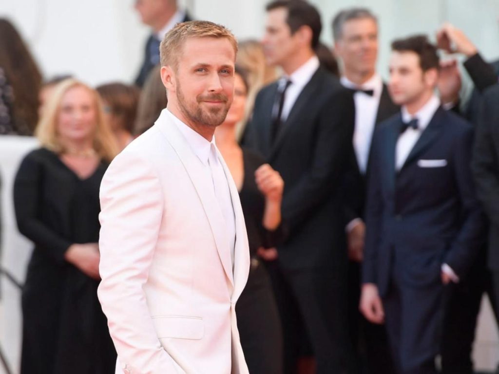 The first picture of Ryan Gosling as Kane makes us wonder if they ever let a 41-year-old actress play Barbie