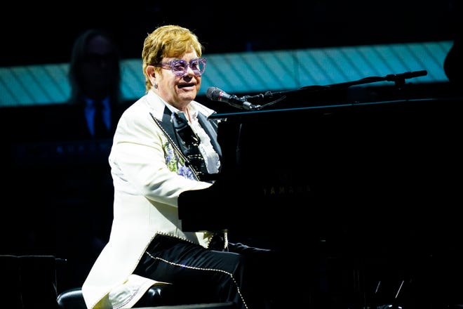 Elton John showcased his still strong piano skills during his Friday concert in Philadelphia.