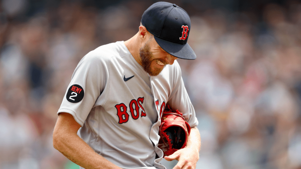Chris Seal injury update: Red Sox Lefty breaks pinky finger on drive, likely out at least 4-6 weeks