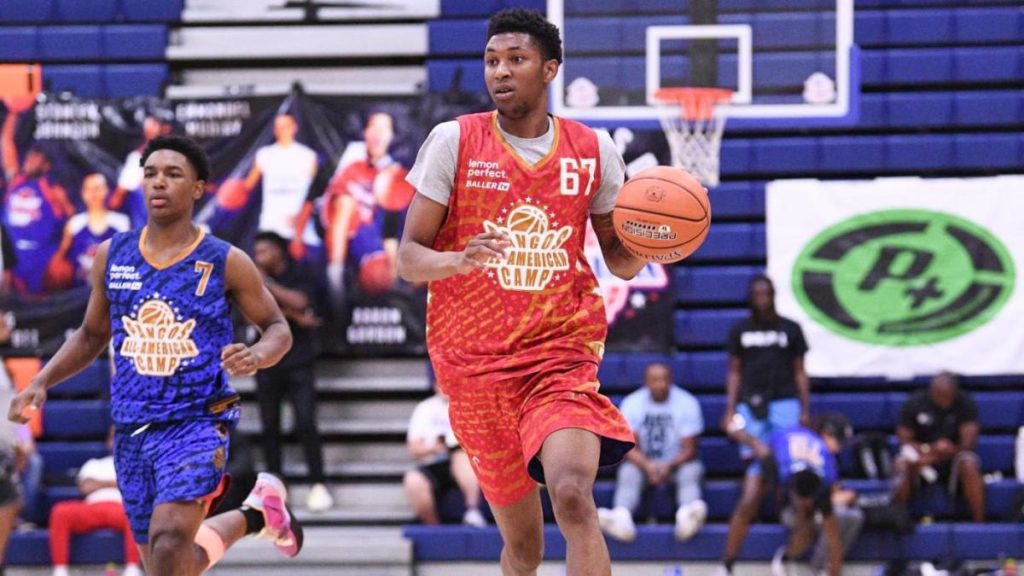 Kentucky basketball recruit: Justin Edwards, the nation's No. 2 potential player, commits to Wildcats at CBS Sports HQ