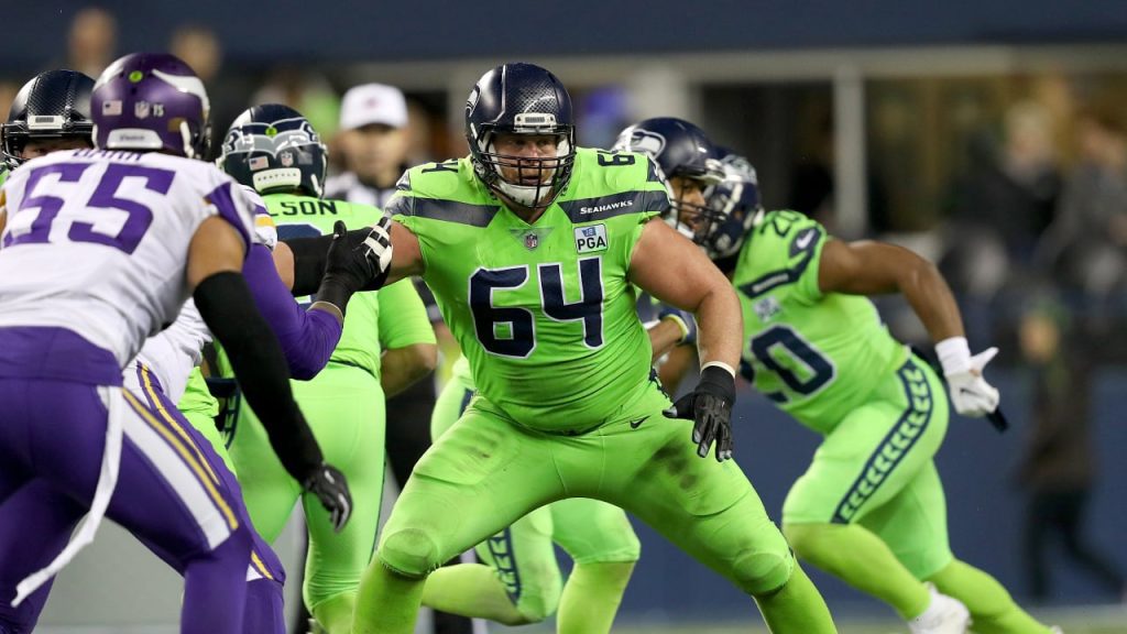 The Seahawks sign JR Sweezy's one-day contract