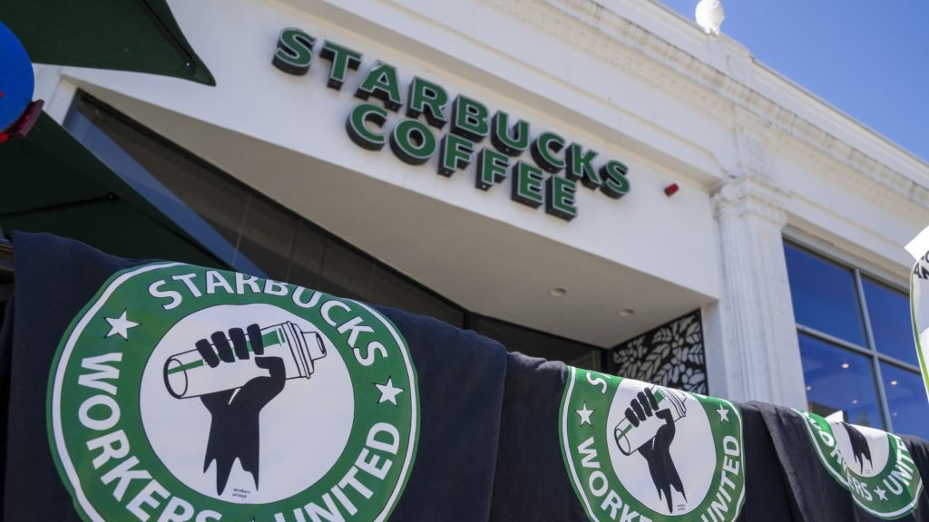 Starbucks Association asks coffee giant to extend wage increases and benefits for union stores