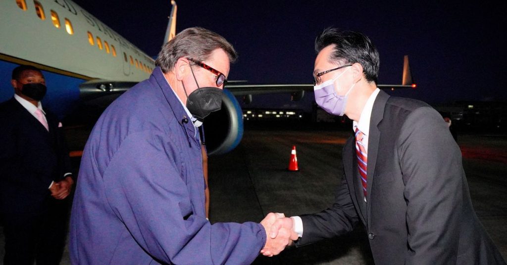 US lawmakers arrive in Taiwan as tensions rage in China