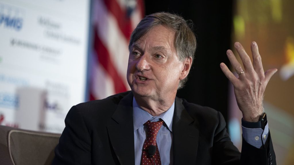 Fed Chairman Evans is concerned about going too far and too quickly in raising interest rates