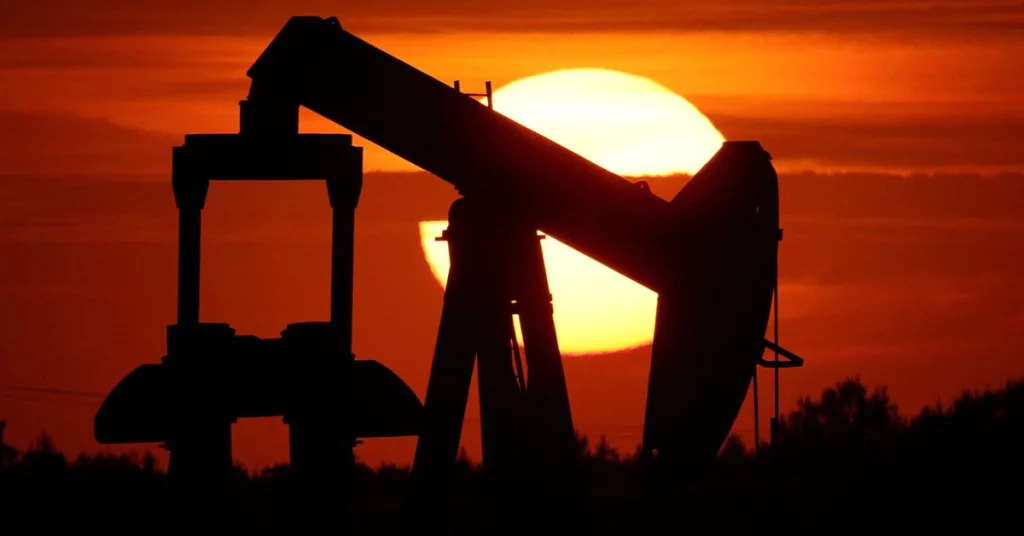 Oil prices rise as supply uncertainty escalates