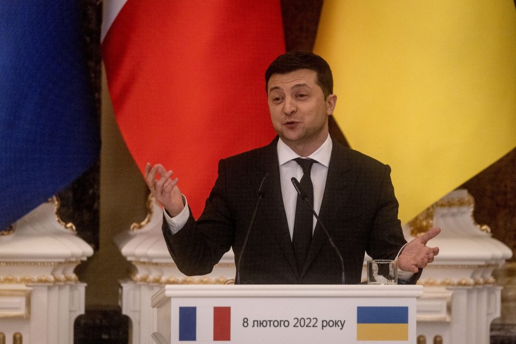 Zelensky pushes "accelerated" application for Ukraine's membership in NATO