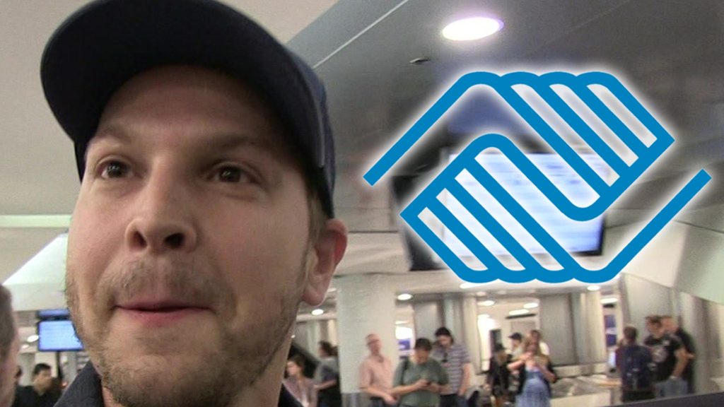 Gavin DeGraw forced to cancel at a boys and girls event due to illness