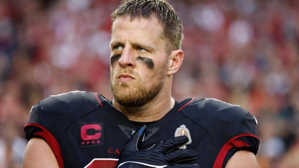 2022 NFL trade deadline: JJ Watt and Jerry Jeudy among 10 players to be dealt with as November 1 approaches
