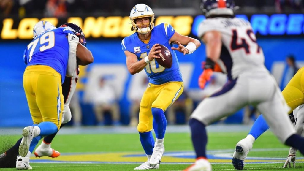 NFL Week 6 Scores: Earn 'A-' Billings for Overachievers;  Chargers get 'C+' for OT's ugly win over the Broncos