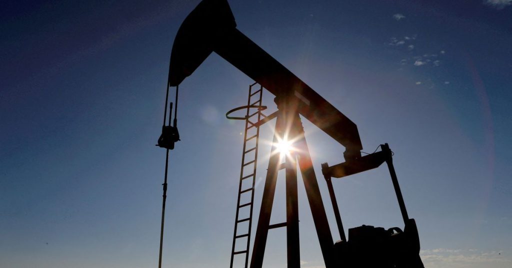 Oil prices stabilize as economic worries offset supply problems
