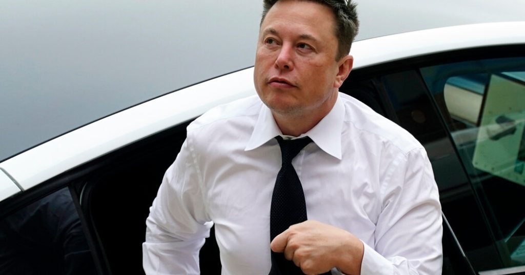 Elon Musk sells another $3.6 billion in Tesla stock